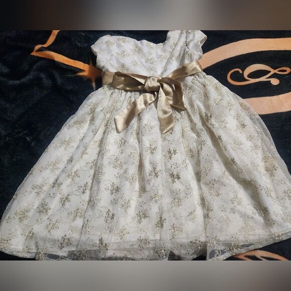 Laura Ashley London 5 White Gold Embroidered Shrtslv Bow Lined Girl'sFormalDress - Picture 7 of 9